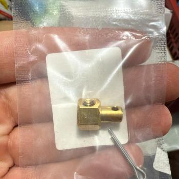 PONTEIRA COM ROSCA LATAO VOLVO