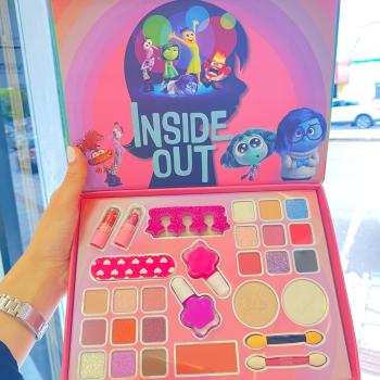 PALETA DE SOMBRAS DIVERTIDAMENTE