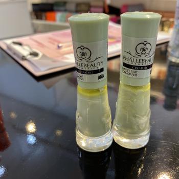 ESMALTE CREMOSO ANA PHALLE BEAUTY