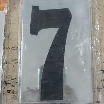 NUMERO (7) NO VIDRO RECIDENCIAL