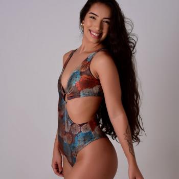 MAIO COM ARGOLAS TROPICAIS