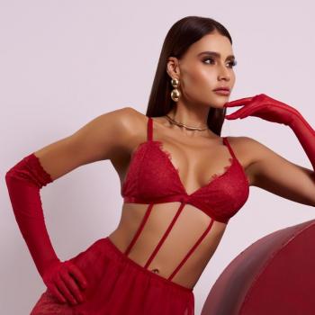 BODY SENSUAL COM SAIA REMOVÍVEL DE TULE E RENDA CHANTILLY