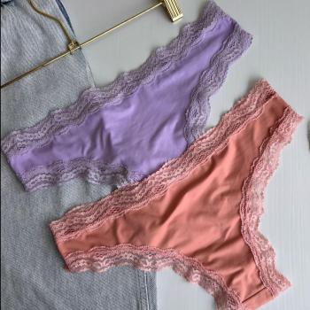 CALCINHA MICROFIBRA ESTILO TANGA COM BORDAS EM RENDA