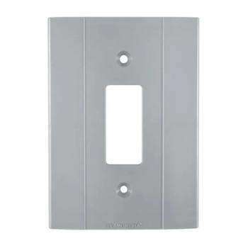 TAMPA 4X2 1 POSTO VERTICAL EM TERMOPLASTICO CINZA ESCURO LINHA PLASTIBOX TRAMONTINA