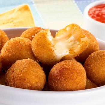 CRUA MINI BOLINHA DE  QUEIJO  CONGELADA 1KG