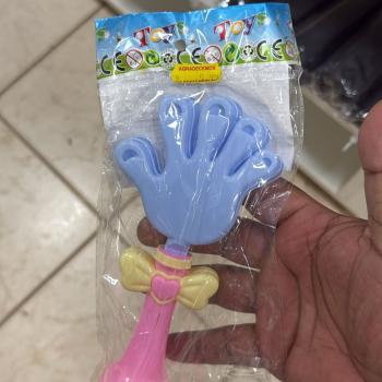 BRINQUEDO CHOCALHO DE PLASTICO MAO GK 2082