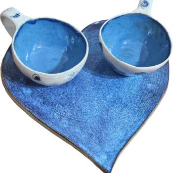 Par de Xícaras com Prato Coração