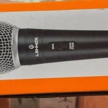 MICROFONE COM FIO LEHMOX LEY-2171