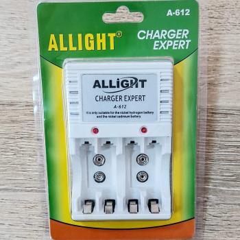 CARREGADOR DE PILHA A-612