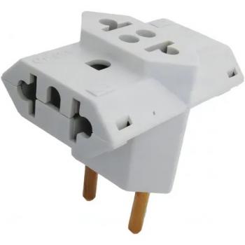 ADAPTADOR DE TOMADA 3 SAÍDAS FORMATO “T“