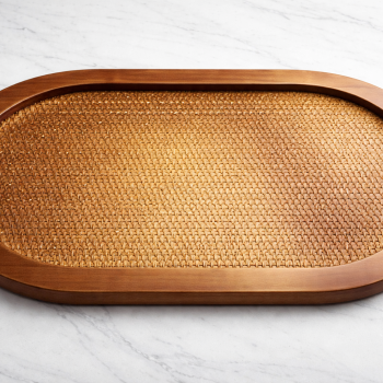 BANDEJA EM MADEIRA E RATTAN 5x50x30cm