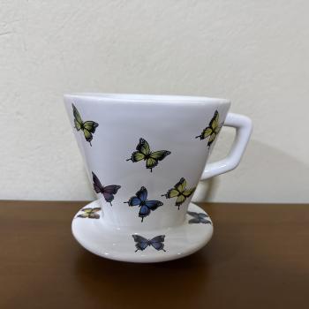 COADOR DE CAFE G DE BORBOLETA