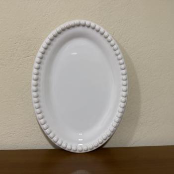 TRAVESSA CERAMICA OVAL BOLINHA G BRANCO