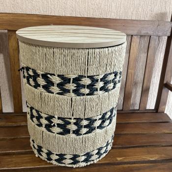 MESA/BANCO DECORATIVA FIBRA COM TAMPO MADEIRA 40X34CM
