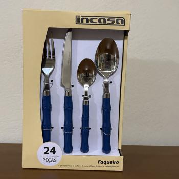 CJ. DE TALHERES DE METAL E CABO ESTILO BAMBU AZUL - 24PCS