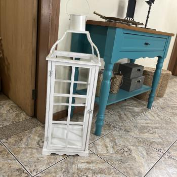 LANTERNA MADEIRA C/METAL BRANCA 29X89
