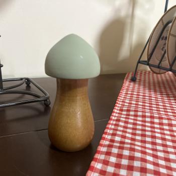 COGUMELO VERDE  G DECORAÇÃO