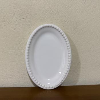 TRAVESSA CERAMICA OVAL BOLINHA P BRANCO