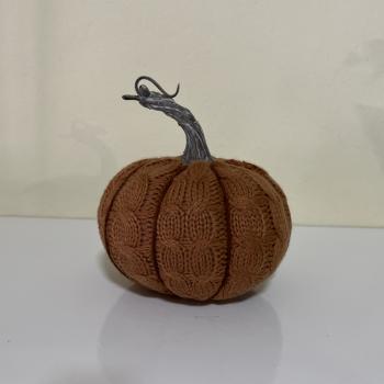 ABOBORA DECORATIVA TECIDO MARROM 11CM