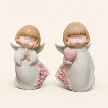 Anjinho Em Pé Flor/Coração Porcelana