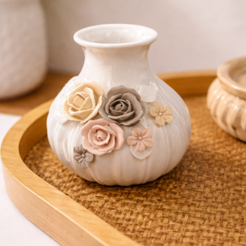 VASO PORCELANA COM FLORZINHAS 10x8,5