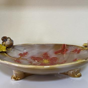 FRUTEIRA OVAL COM 2 PASSARINHOS PORCELANA 36x24