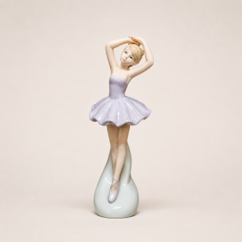Bailarina Lilás Porcelana 15 x 5