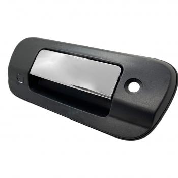 MACANETA TAMPA TRASEIRA COM FURO CROMADA - S-10 APOS 17 - COMPOSICAO: PLASTICO, METAL