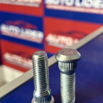 PARAFUSO PRISIONEIRO TOYOTA/MITSUBISHI ZINCADO L200/HILUX DIANTEIRA/COROLLA/ETIOS/CHEVETTE TODOS/OPALA 81... CARAVAN81/PAJERO