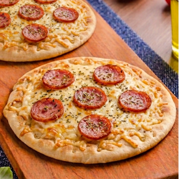 Pizza Brotinho Calabresa  18cm - Para Assar (5 un)