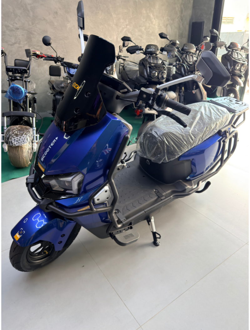 SCOOTER ELÉTRICA  1000W 32KM/H OEK – M6 AUTOPROPELIDO
