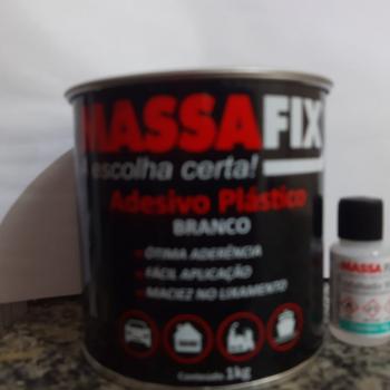 ADESIVO PLASTICO BRANCO 1KG MASSA FIX.