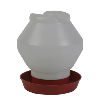 BEBEDOURO PARA AVES COM ROSCA REA OPUSPLAST 2L