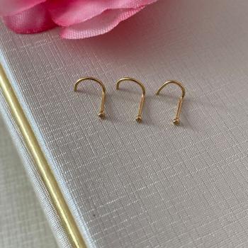 Piercing nariz ponto luz