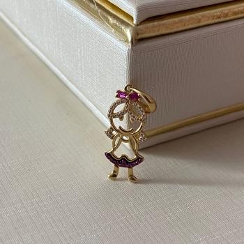 Pingente Menina