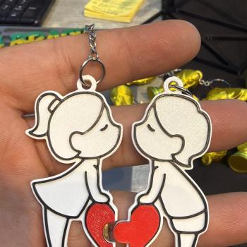 CHAVEIRO CASAL DE NAMORADOS 3D