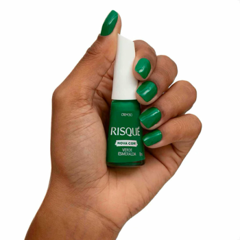 ESMALTE RISQUÉ NOVA COR VERDE ESMERALDA