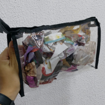 NECESSAIRE MÉDIA COM GLITTER BORBOLETA