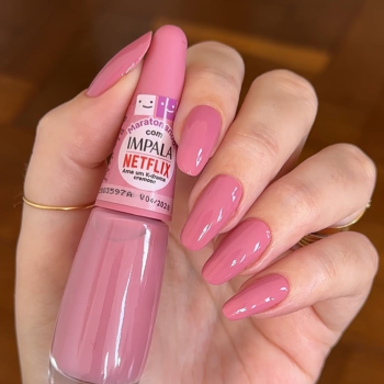 ESMALTE IMPALA MARATONANDO COM NETFLIX AMA UM K-DRAMA