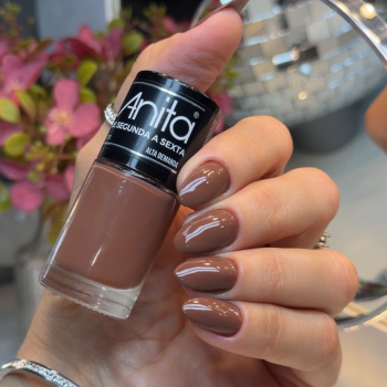 ESMALTE ANITA DE SEGUNDA A SEXTA  ALTA DEMANDA
