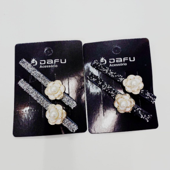 GRAMPO DECORADO PARA CABELO