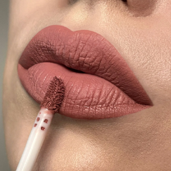 BATOM TREZZ LÍQUIDO MATTE DELICADA