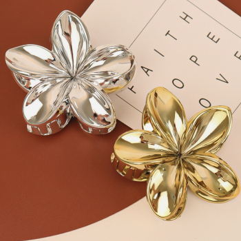 PIRANHA ACRÍLICO FLOR CROMADA PEQUENA