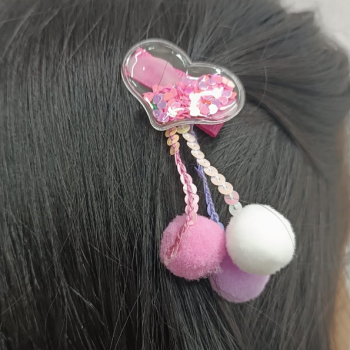 PRESILHA POMPOM CORAÇÃO C/2