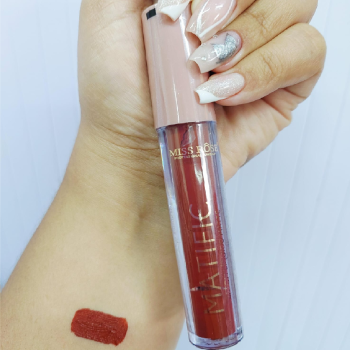 BATOM LÍQUIDO MISS ROSE MATIFIC COR 2B