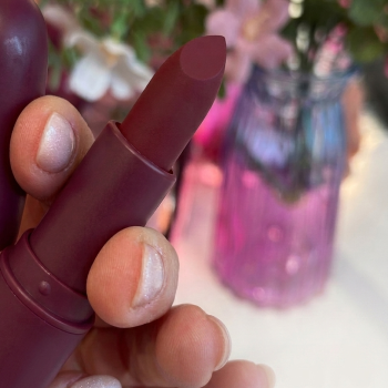 BATOM PHALLEBEAUTY  MATTE LIPSTICK COR 01