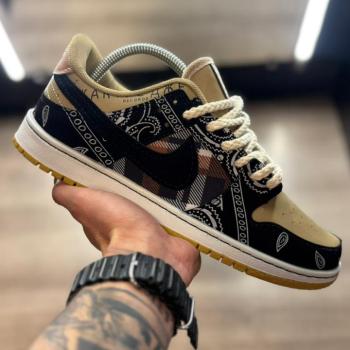 DUNK TRAVIS SCOTT CACTUS