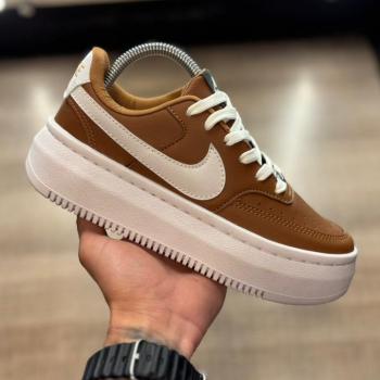 COURT VISION CARAMELO
