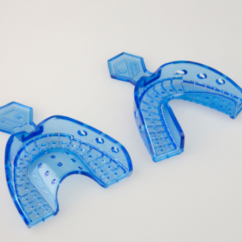 .MOLDEIRA TRANSFER PARA IMPLANTE AUTOCLAVAVEL PERFURADA GRANDE 2UNID- INDUSBELLO